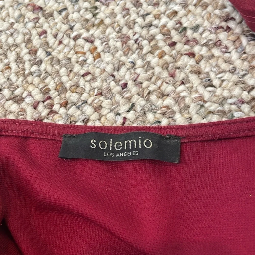 Solemio Elegant Off-Shoulder Burgundy Dress. Medium - Picture 6 of 8